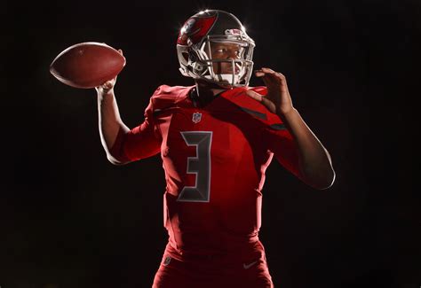 Buccaneers Nike Color Rush Uniform Photo Shoot - Advertising ...