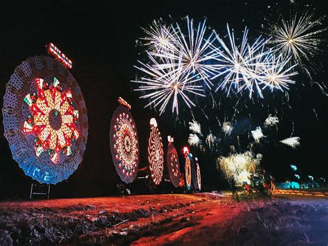 Joyful and heartwarming scenes from the 2020 Giant Lantern Festival in ...