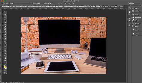 The Easy Way to Create Product Mockups in Photoshop - Storyblocks