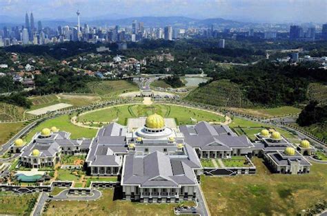 Know abou the most expensive mansion: Istana nurul iman palace - Times ...