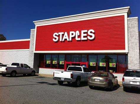 Staples Office Superstore - Office Equipment - 501 N Slappey Blvd ...