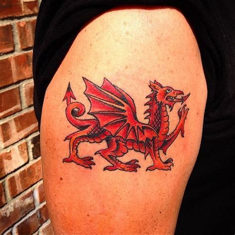 25 best Welsh Flag Tattoo images on Pinterest | Flag tattoos, Welsh ...