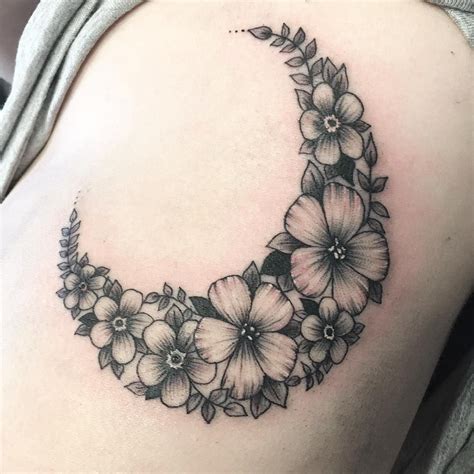 Little flower moon from this afternoon #tattoo #tattoos #flowertattoo # ...