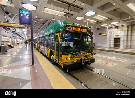 Seattle Bus station, USA Stock Photo - Alamy