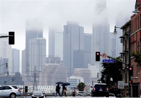 L.A. weather shifts as gray skies make way for a spike in temperatures ...