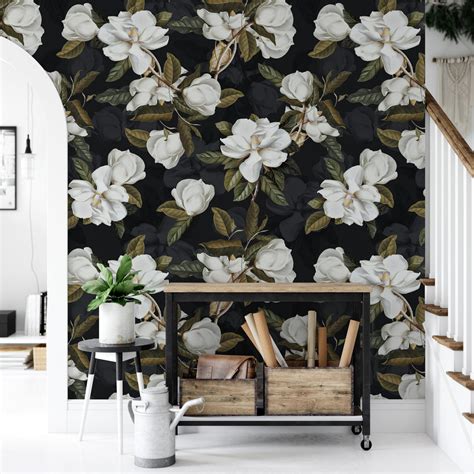 Magnolia Floral Wallpaper