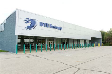 DTE Energy Opens Renewable Energy Operations Center In Huron County ...