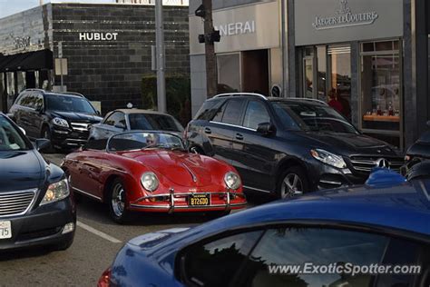 Porsche 356 spotted in Beverly Hills, California on 01/07/2017