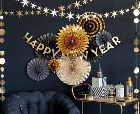 15 Fabulous Decor Ideas For The Ultimate New Year's Eve Party | New ...