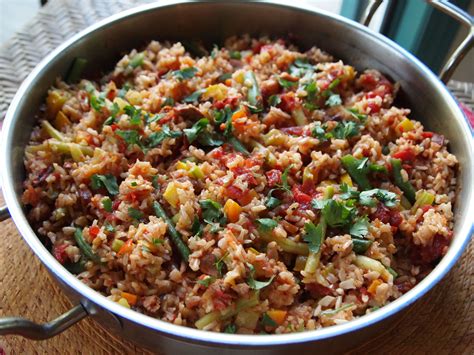 Main Dish Spanish Rice | Main dishes, Veggie main dishes, Spanish rice