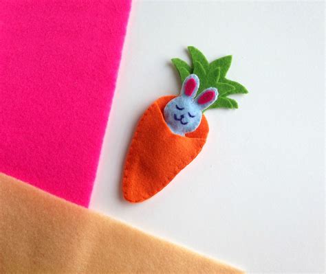 Sleepy Bunny Easy Easter Felt Craft Learn to Sew Project in 2020 | Felt ...