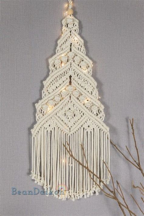 DIY Macrame Christmas Tree Wall Hanging Tutorial