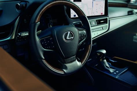 2024 Lexus Es 350 Interior - Amii Lynsey