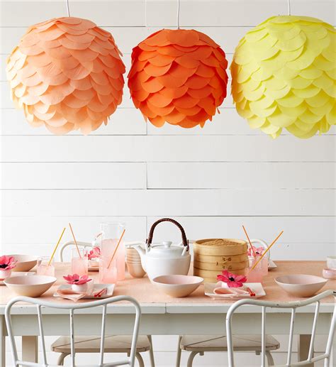 white space is nice space. ♥: diy: paper lanterns, by the craft fairy ...