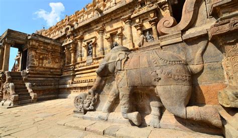 Famous Temples In Tamilnadu - A Complete Travel Guide