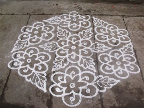 Pin by Shobha BN on Kolams | Rangoli designs, Dots kolam, Rangoli kolam ...