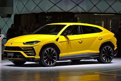 Lamborghini Urus - Wikipedia