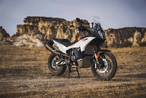 KTM 790 Adventure 2023 - Motoblog