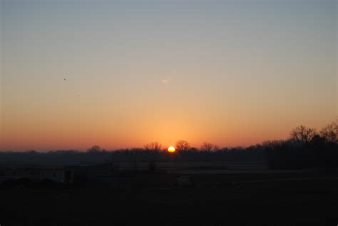 Moon Mercury Sunrise – College Astronomy