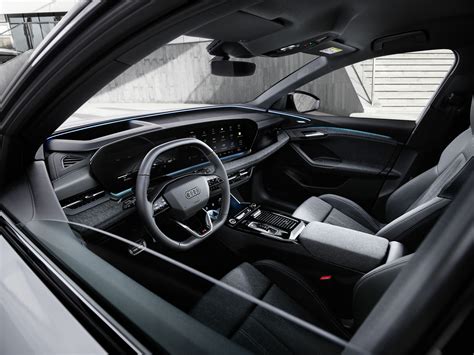 Wie das Interieur des Audi Q6 e-tron die neue Designphilosophie der ...