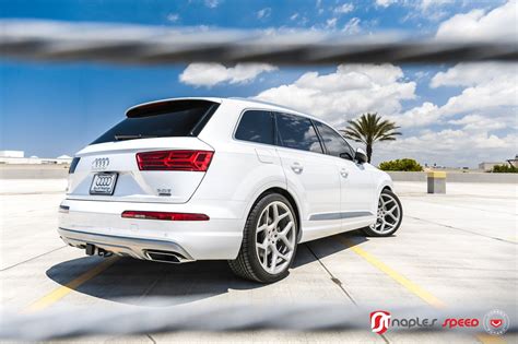 White on White Audi Q7 Customized in the Front and at the Rear | Audi ...