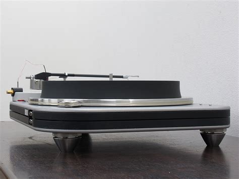 Spiral Groove Unveiled Its New SG1.2 Turntable