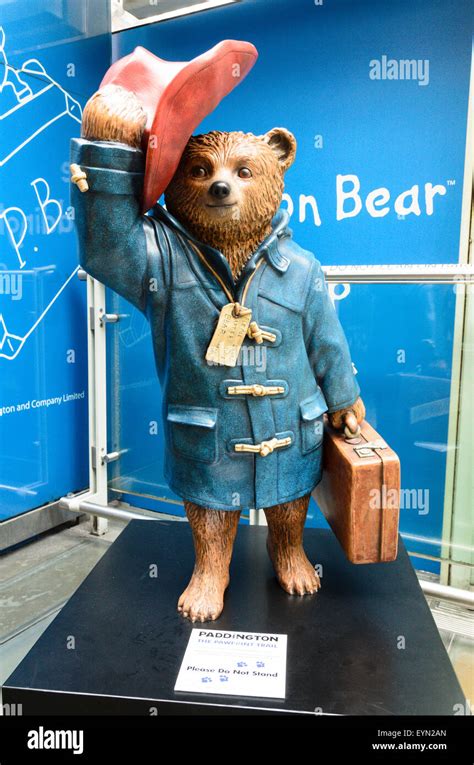 A statue of Paddington Bear at Paddington Station, London, England, UK ...