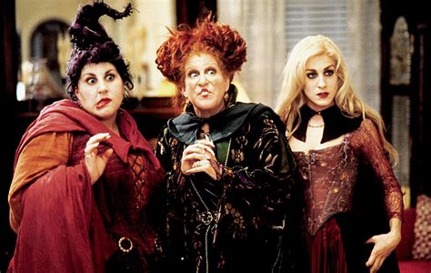 Sarah Jessica-Parker confirms original cast on board for Hocus Pocus sequel