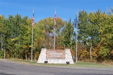 Lake Metigoshe State Park (Bottineau) - All You Need to Know BEFORE You ...