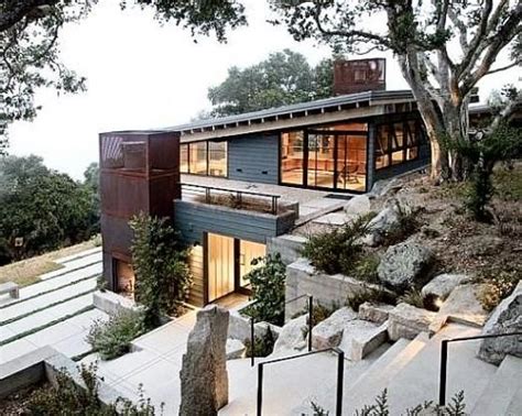 Pin by Adriana ClaudiodaSilva on DECORAÇÃO | Sloping lot house plan ...