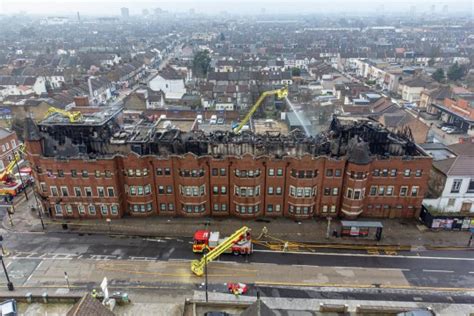 Fire at Forest Gate police station has 'completely destroyed' its roof ...