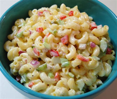 Classic Macaroni Salad | Cooking Mamas