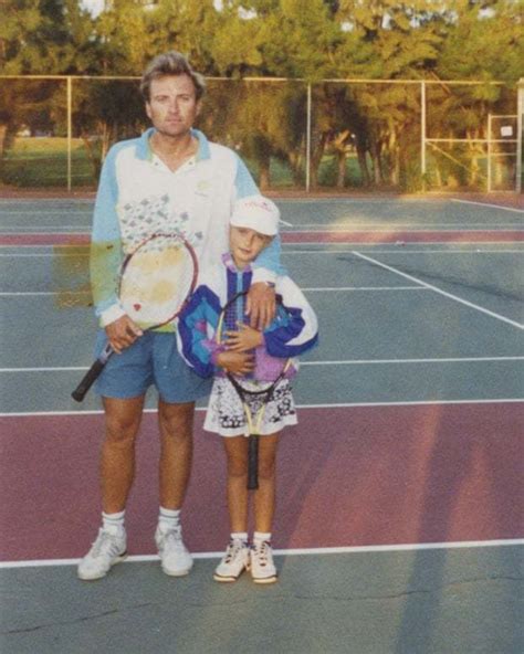 Maria Sharapova's childhood photo With her father Yuri in their first ...