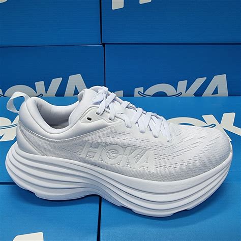 Hoka Bondi 8 Shoes www.sschittorgarh.com