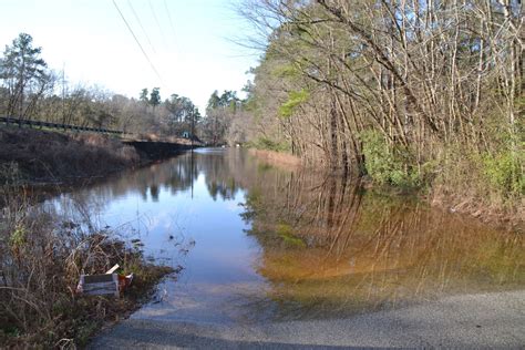 Edisto River breaks her banks in beginning of flood stages | Walterboro ...