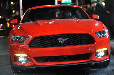 The Ten Colors Of The 2015 Ford Mustang | Motrolix