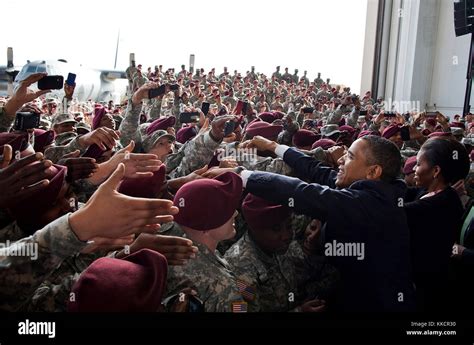 First maroon war hi-res stock photography and images - Alamy