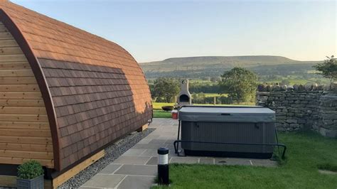 Best Places For Glamping With A Hot Tub In Yorkshire - The Yorkshireman