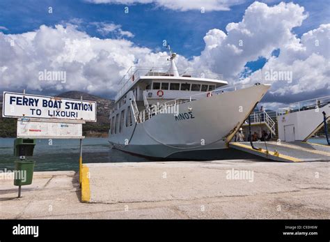 Argostoli, Kefalonia - the ferry boat Ainos to Lixouri Stock Photo - Alamy