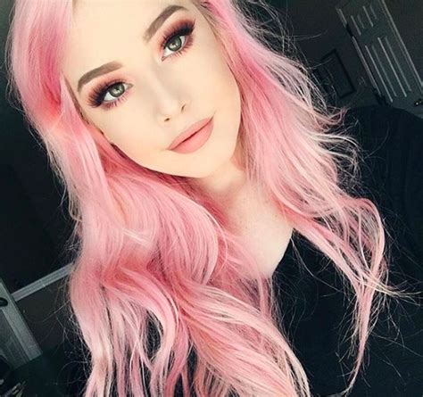 14+ Makeup Pink Hair - ImtiazKatriona