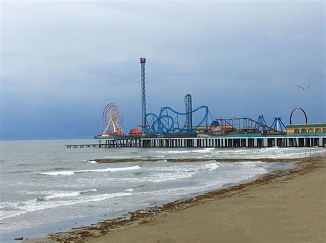 Galveston, Tx seawall boardwalk | Galveston, Sea wall, Boardwalk