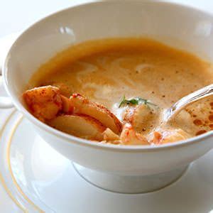 Lobster Thai bisque soup * live female lobsters * 2 cups sliced red ...