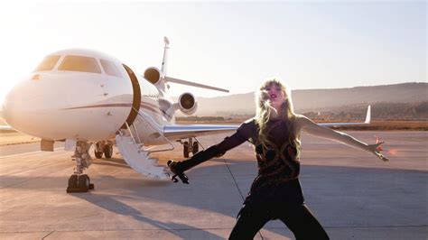 Taylor Swift's Private Jet: Everything You Need to Know About N898TS