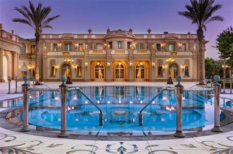 The 10 Best Mansions in the World: Coolest Estates You Can Actually Buy ...