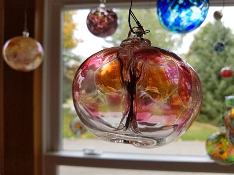 Pin by Elwira Muchowska on szklane kule | Christmas bulbs, Holiday ...