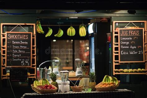 Fresh fruit Juice Shop stock image. Image of montreal - 10517159