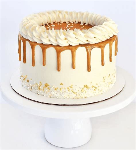 Caramel Birthday Cake Ideas Images (Pictures) | Caramel cake decoration ...