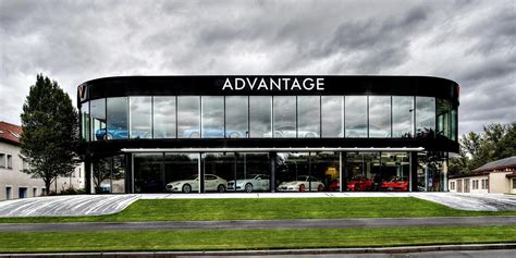 Advantage cars