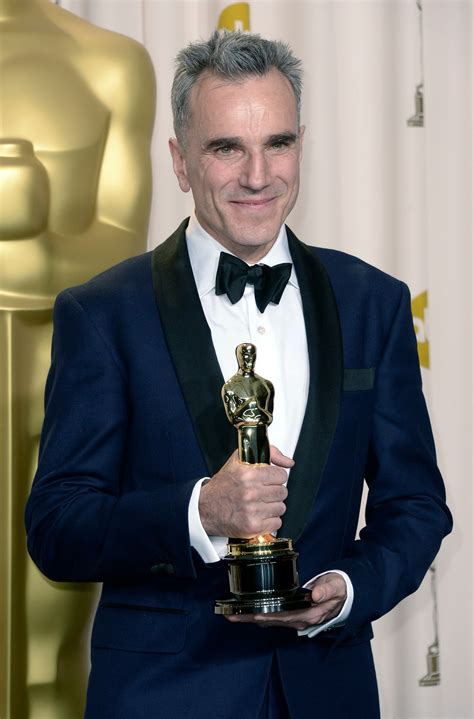 Daniel Day-Lewis looks terrible after motorbike accident | Page Six