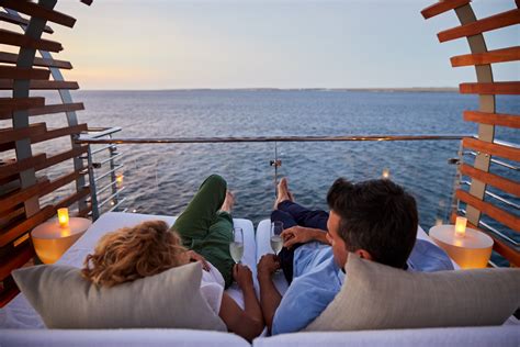 10 Ways to Make Your Cruise More Romantic | Cruise.Blog